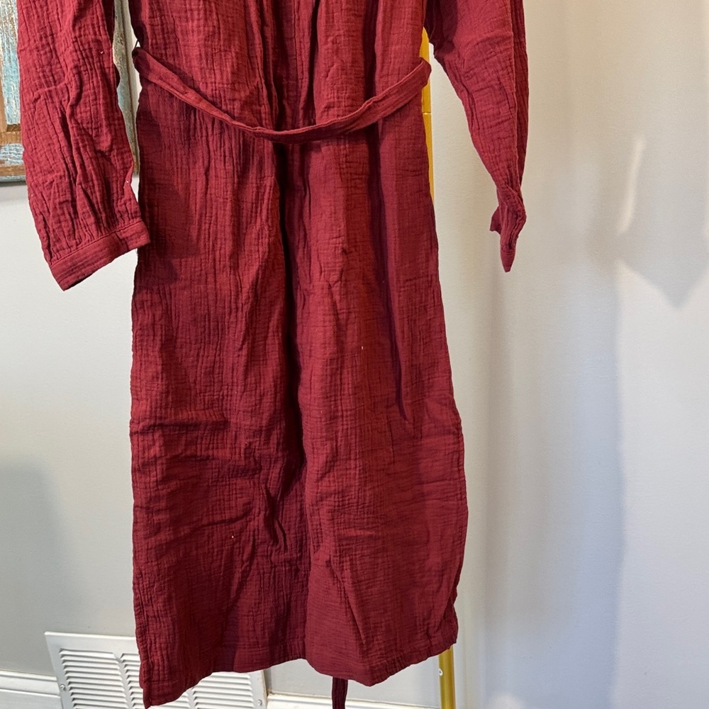 Universal Thread Wine Red Textured Button-Up Midi Dress - Picture 6 of 11